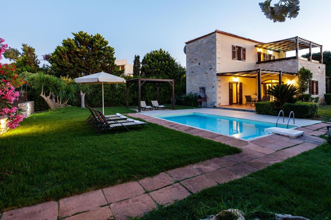 Kalimera Villas 阿德里安诺斯·坎波斯 外观 照片
